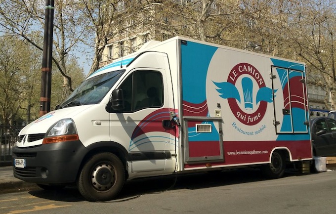 Le Camion Qui Fume food truck in Paris