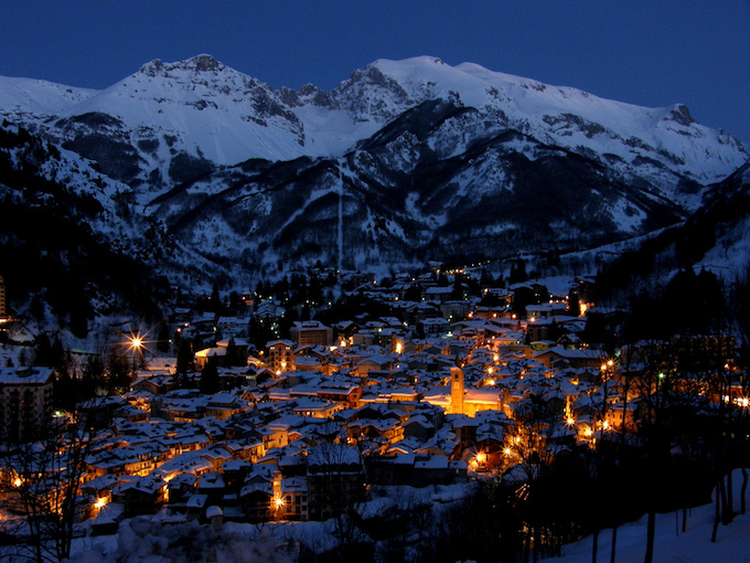 Limone in Piedmont, Italy by night © Limone Turismo