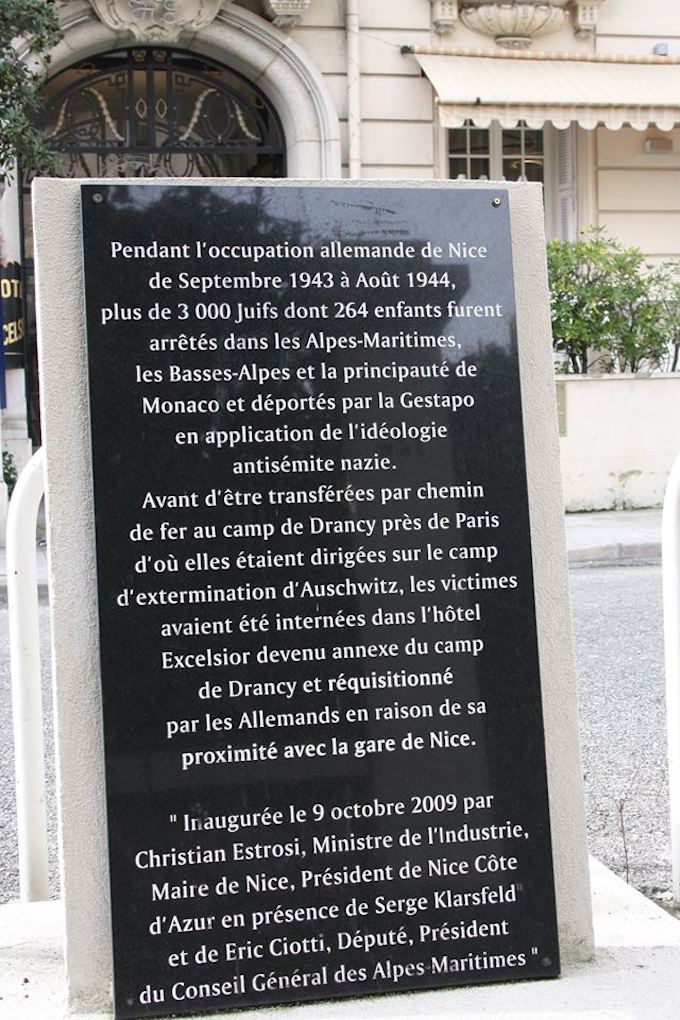 Plaque at the Excelsior Hotel in Nice