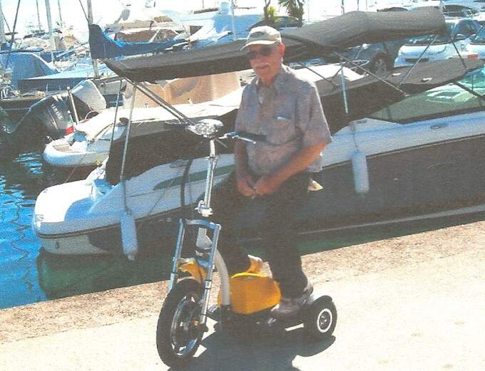 Ken Dewar and his Dragonfly scooter