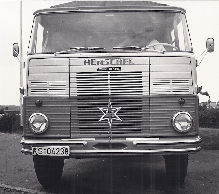 Lepoix Henschel truck