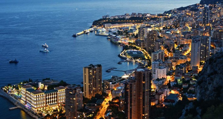 Monaco by night © monticellllo