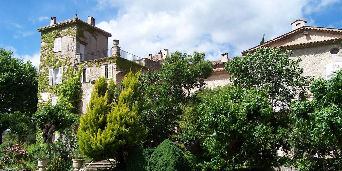Take A Virtual Tour Around Christian Dior's Château de La Colle Noire