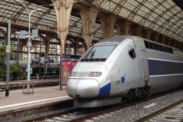 SNCF train at Nice station