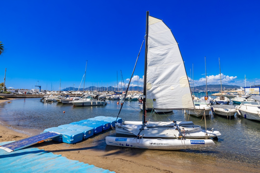 Handiplage in Cannes, all inclusive beach - photo Mairie de Cannes