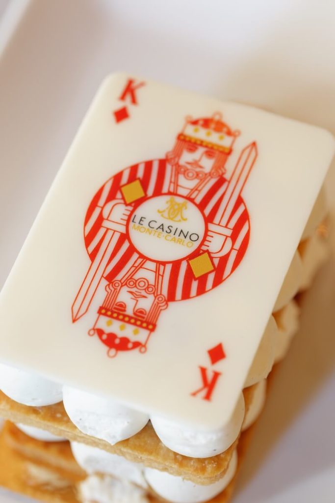 MCSBM - Café Rotonde - Casino de Monte-Carlo - La Carte à Jouer - photo @Monte-Carlo Société des Bains de Mer