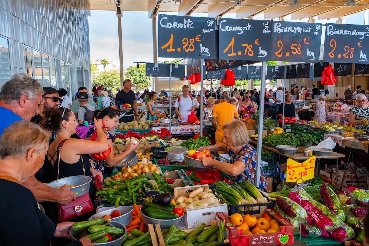 Marché Bocca-centre sept 2026 6 BD - photo © Mairie de Cannes