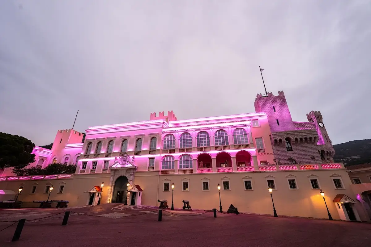 Monaco Lights Up in Pink - photo Éric Mathon - Palais princier