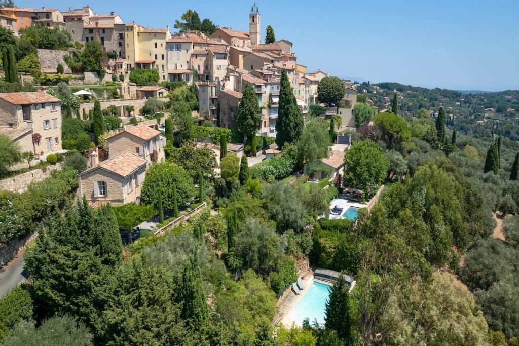 Rental property of the week Châteauneuf-Grasse - exterior
