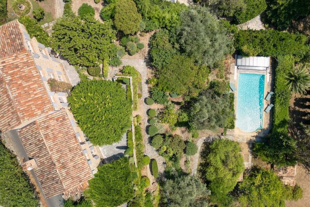 Rental property of the week Châteauneuf-Grasse - exterior