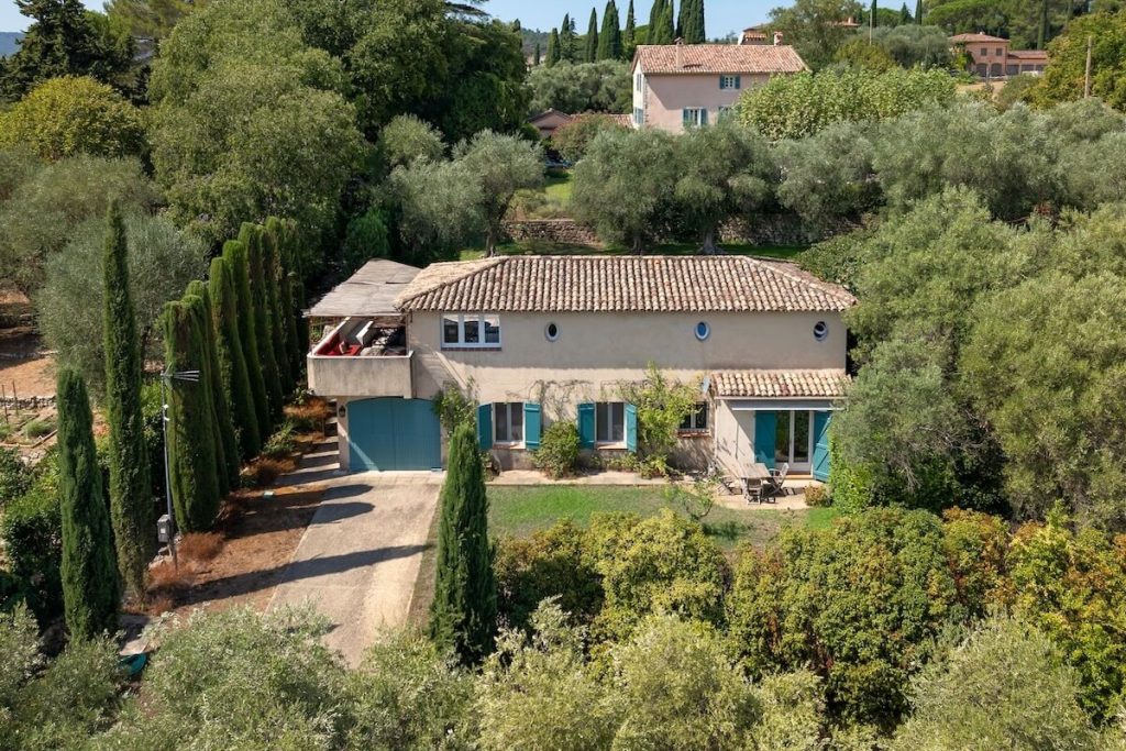 Property in Grasse Saint-Jacques - exterior