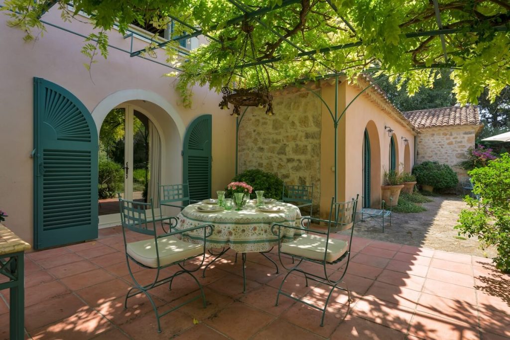 Property in Grasse Saint-Jacques - exterior
