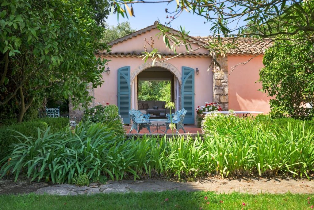 Property in Grasse Saint-Jacques - exterior