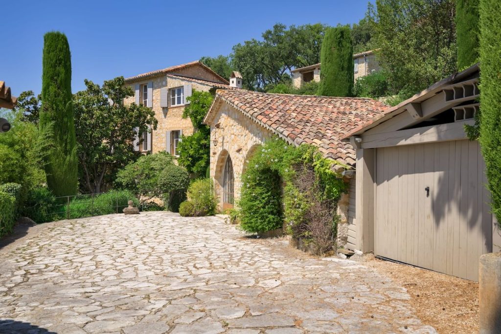 Rental property of the week Châteauneuf-Grasse - exterior