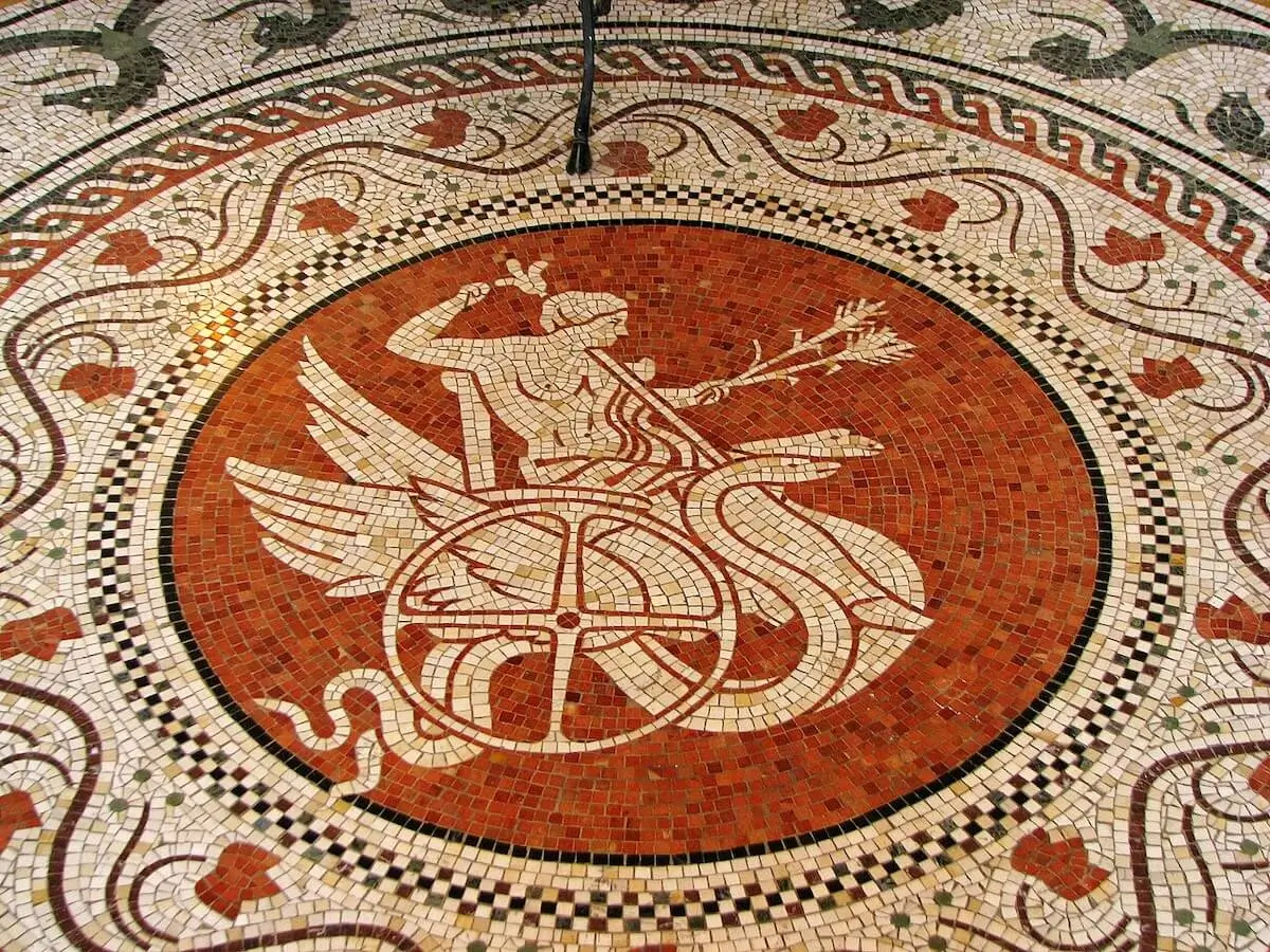 By Hélène Grenier - Own work, CC BY-SA 3.0, https://commons.wikimedia.org/w/index.php?curid=21778045